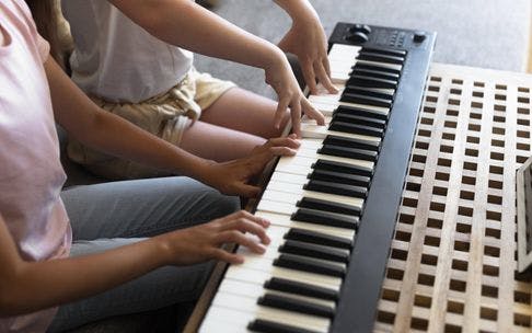 Benefits of Online Keyboard classes for your kids