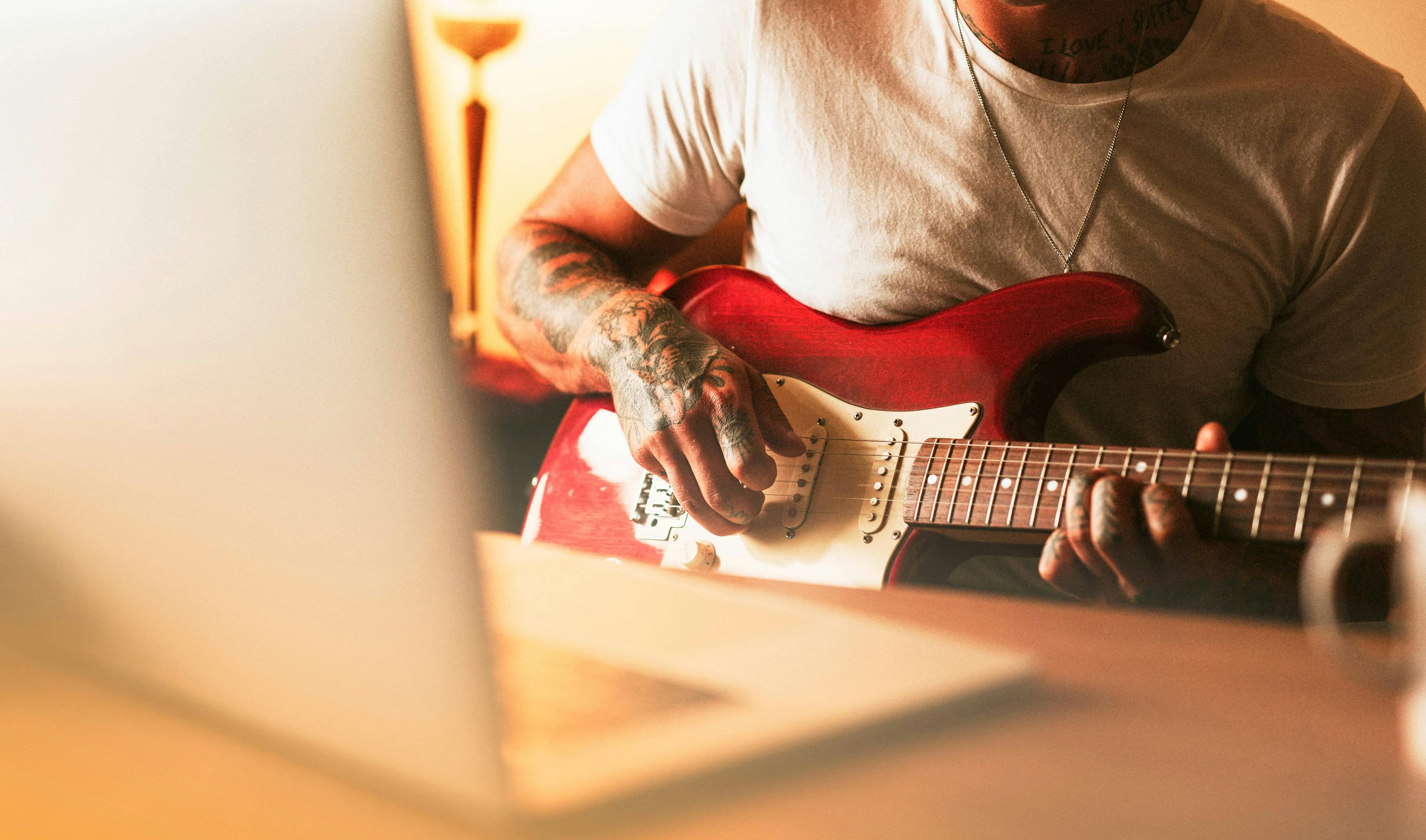 Is it possible to learn Guitar online? Yes, Here is how?